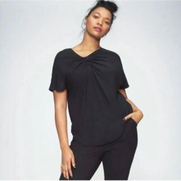 Universal Standard Mackaya Blouse Top Short Sleeve Luxe Twill Knot Black Size 14 - Picture 2 of 9